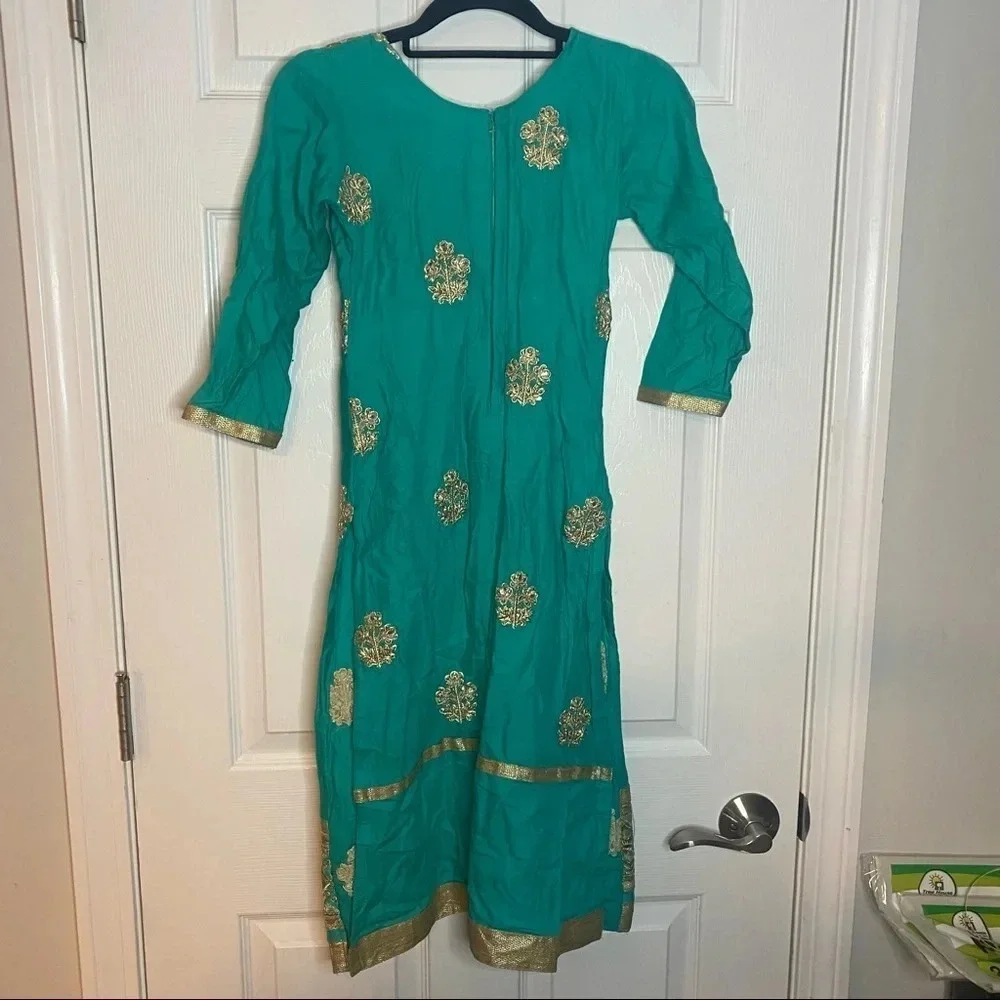 Child’s Handmade Sari Dress (Please see Measurements as there are no tags)‎